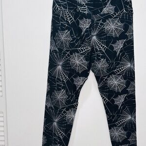No Boundaries Spider Web Pattern Leggings - Black and Silver
